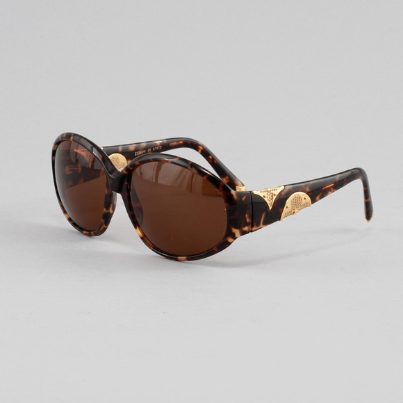LOUIS VUITTON Iris Sunglasses Brown main image 6
